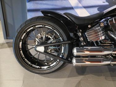 FXCWC Ex-Giudi VIN 1747 Heck.jpg